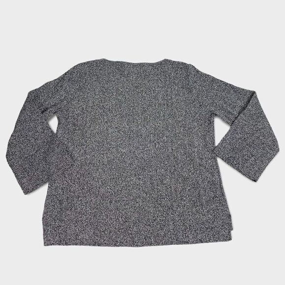 Loft Black & White Top size Small Petite - Picture 2 of 5